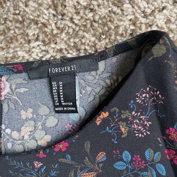 Floral Forever 21 Romper - Picture 9 of 9